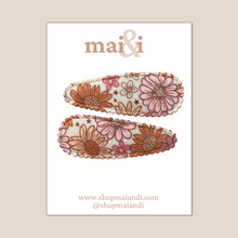 Load image into Gallery viewer, fall blooms snap clip