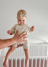 Load image into Gallery viewer, brown & white floral pinwheel bow