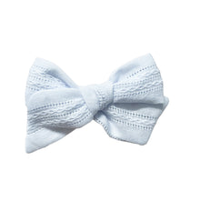 Load image into Gallery viewer, baby blue pinwheel bow