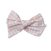 Load image into Gallery viewer, pink gingham pinwheel bow