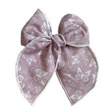 Load image into Gallery viewer, mauve butterfly fable bow