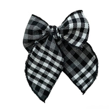 Load image into Gallery viewer, black plaid fable bow
