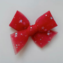 Load image into Gallery viewer, red stars tulle pinwheel bow