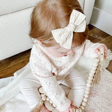 Load image into Gallery viewer, eden pinwheel bow