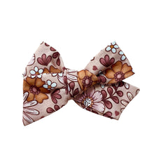 Load image into Gallery viewer, harvest bloom pinwheel bow
