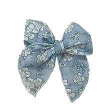 Load image into Gallery viewer, kim fable bow