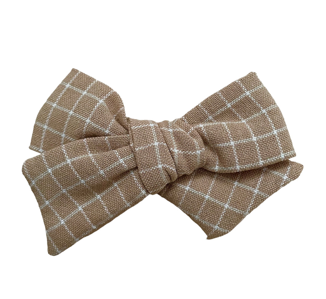 brown grid pinwheel bow