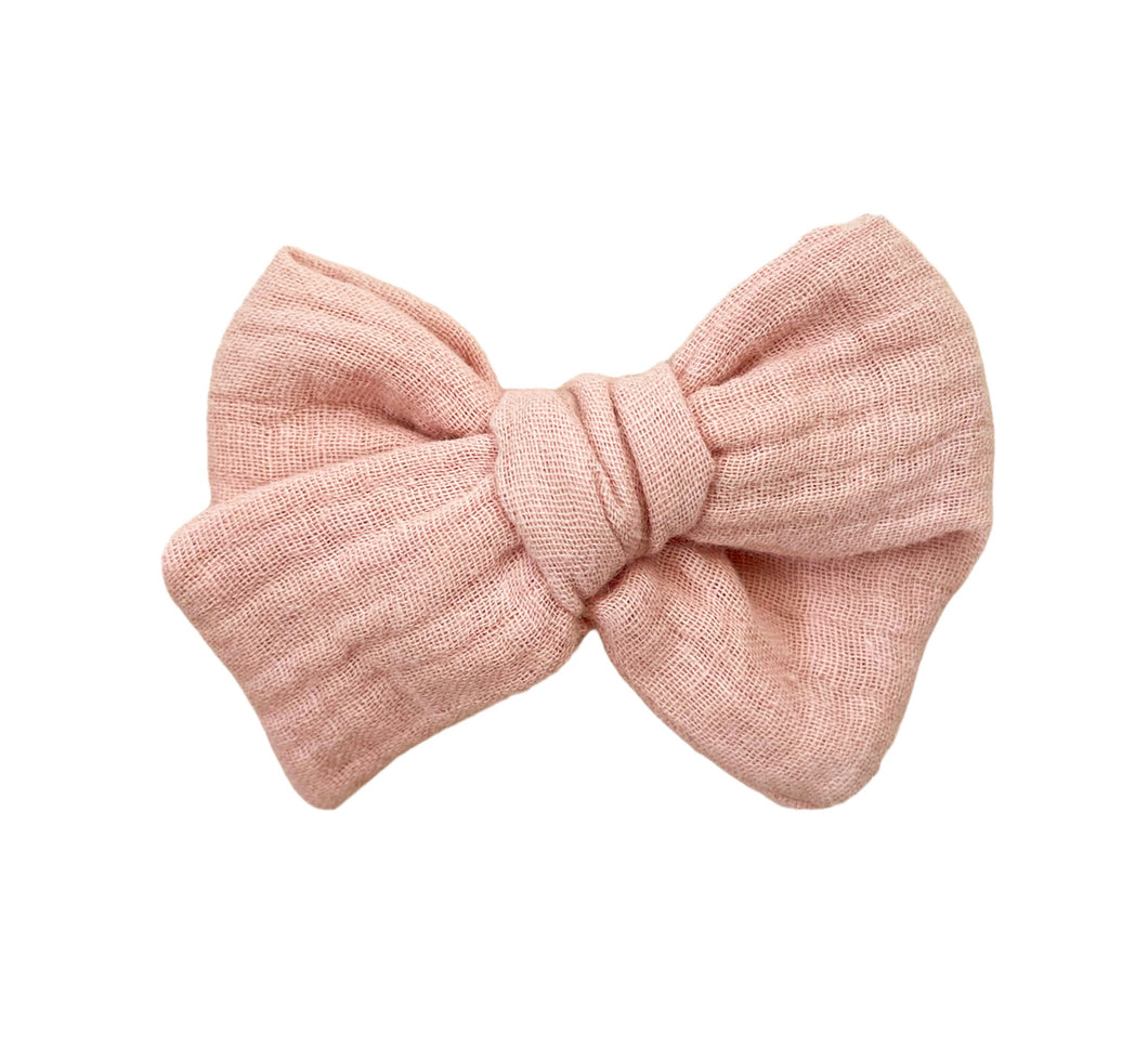 peachy pink muslin pinwheel bow