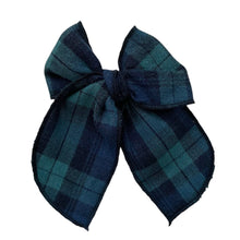 Load image into Gallery viewer, green plaid fable bow
