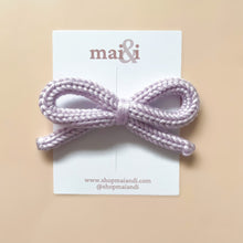 Load image into Gallery viewer, light purple crochet bow
