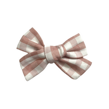 Load image into Gallery viewer, dusty pink gingham bow
